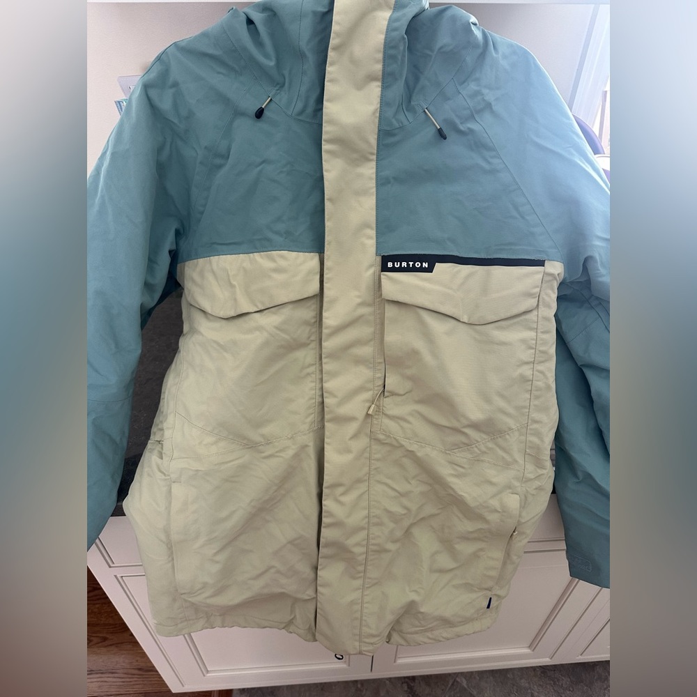 Burton Men’s Covert 2.0 2L Snowboard Jacket